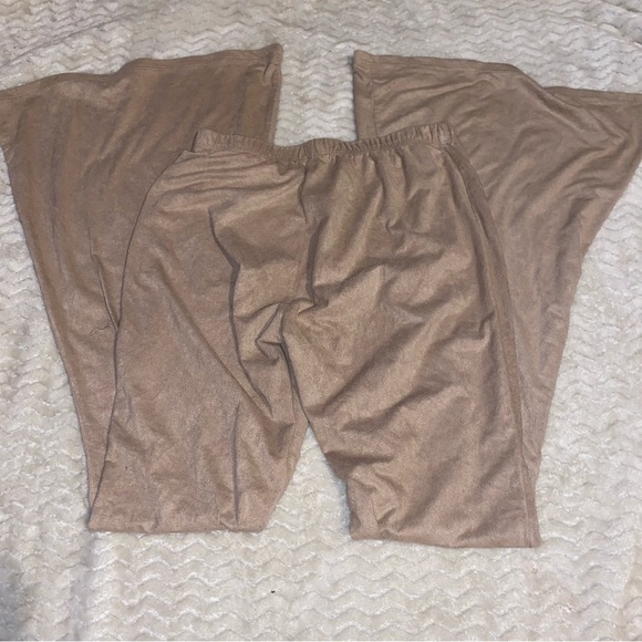 Flare leggings - Picture 3 of 3